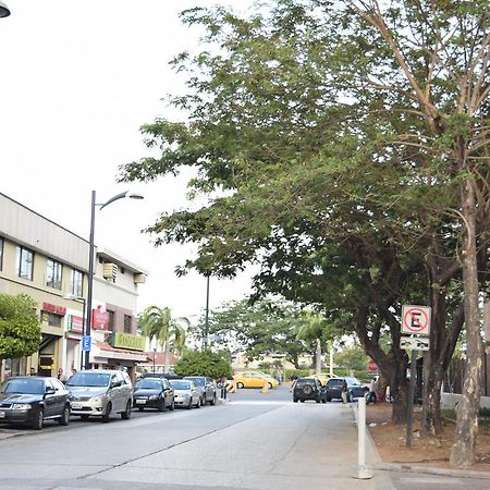Alojamiento Castelnouvo, Entre Rios, Guayaquil, Ecuador 外观 照片